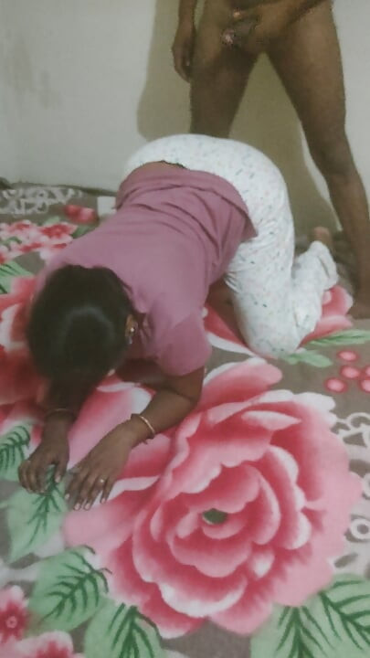 Desi aunty ki chdai