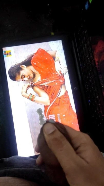 Anushka Shetty Cum Tribute Moaning