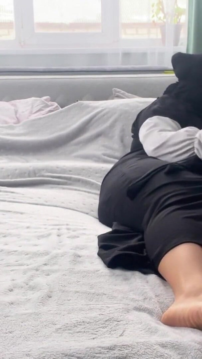 Several images in one video, very hot | Clip 1