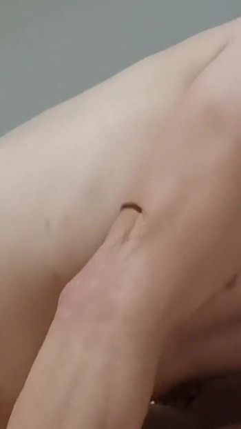 「隣人にセックスで借金を返済する」の壮絶な瞬間