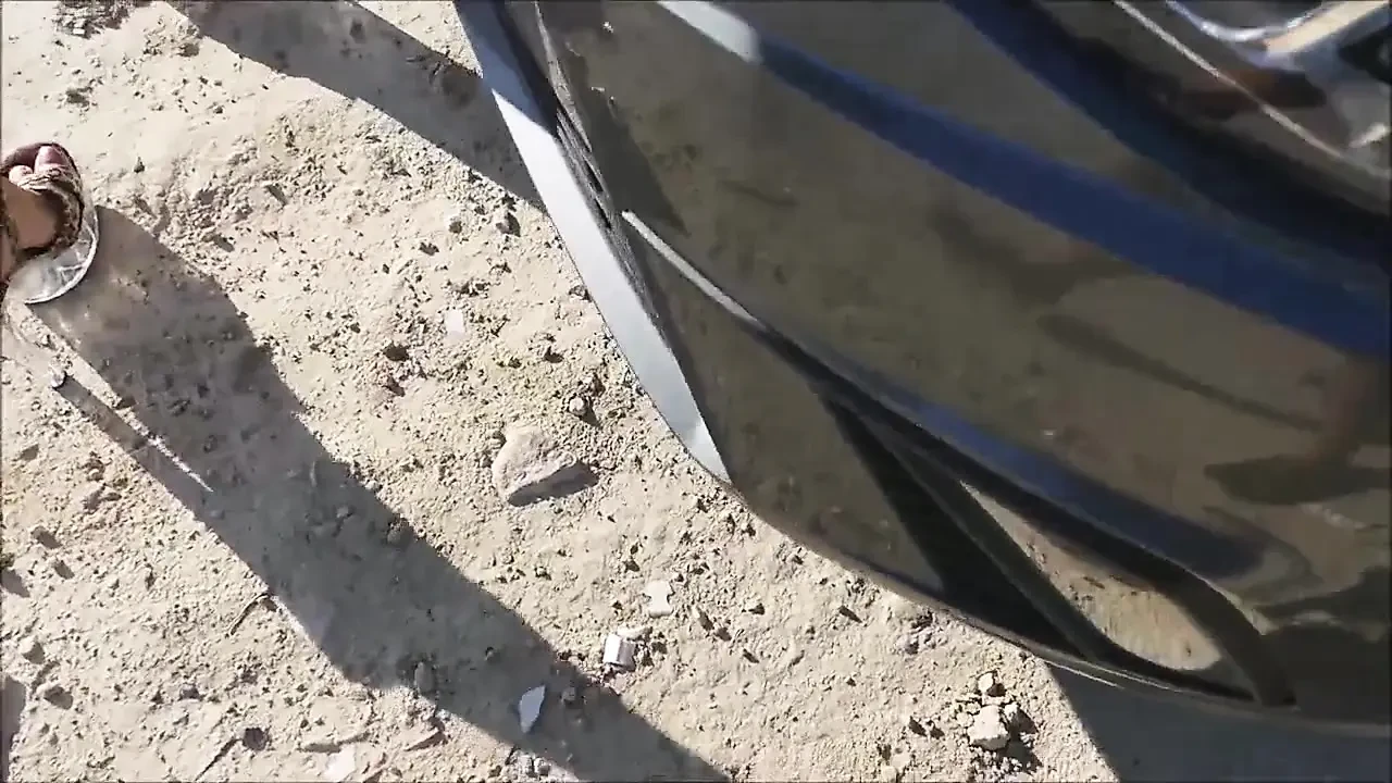 Pišanje i prstovanje prije POV svršavanja