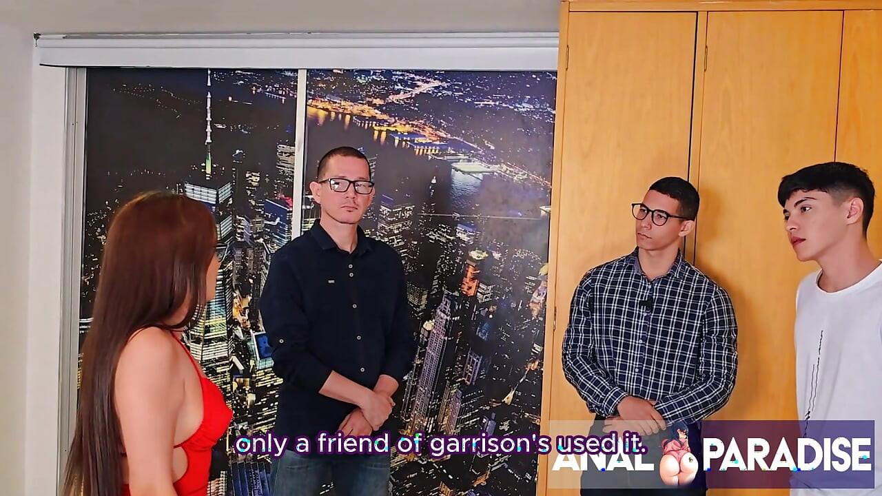 A MARRIED COUPLE SHOWED US THEIR HOUSE FOR SALE, AND WE ENDED UP FUCKING THE OWNER'S ASS AND DOING DOUBLE PENETRATION.