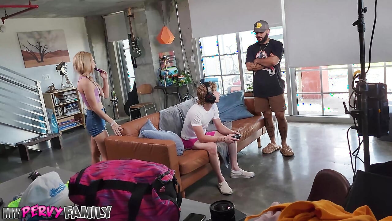 Mypervyfamily - Behind the Scenes with Jojo Austin & Parker Sims
