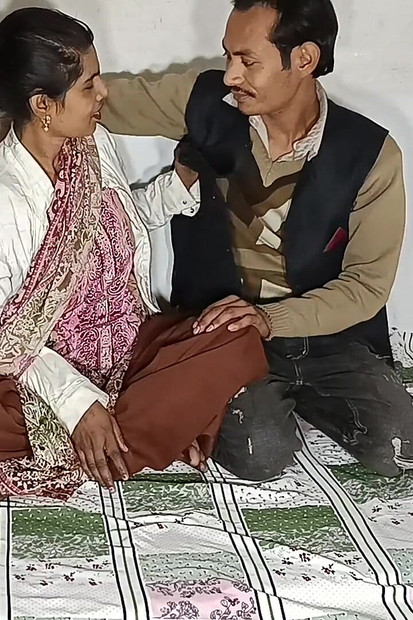Amateur Wife Gets Pounded Floor Hot Indian MILF Sex