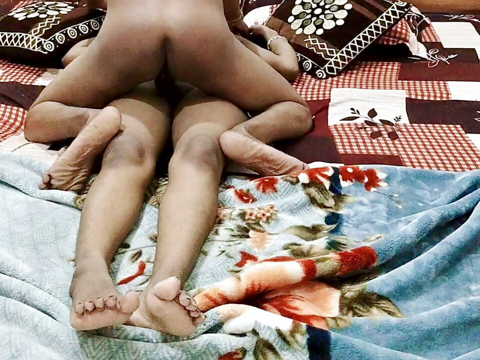 Desi Dost Ki Girlfriend Private TimeFriend's Girlfriend Came Ov