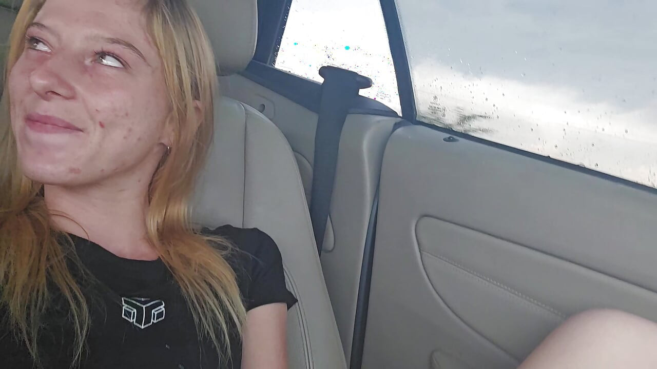 Cute Blonde Dildo Fucks Her Pussy While Her Uber Driver Has to Watch