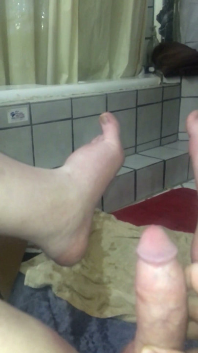 My Hard Dick Pissing on My Feet and Huge Cumshot | Clip 1
