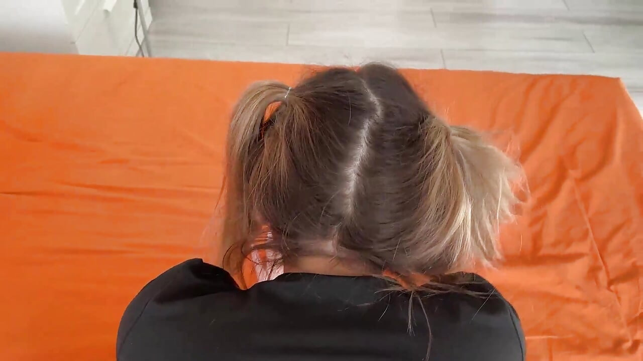 Fucks a modest blonde with a cute pussy with an intimate haircut