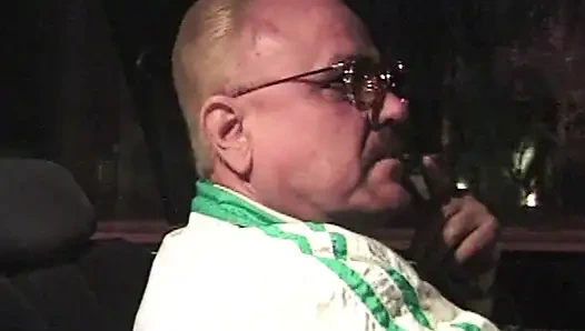 Versaute Taxifahrt: Heiße Girls im Cab