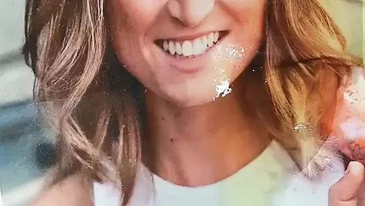 Nele vollgepisst