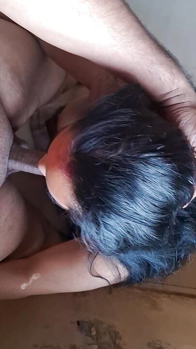 Bahan ke muh me lund diya.