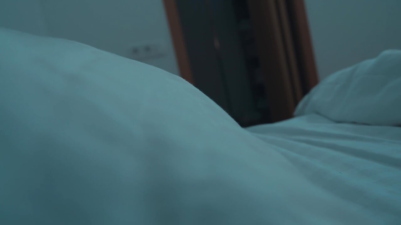 Oops. My Stepsister's Boyfriend Accidentally Cums Inside Me After We Fucked in a Shared Bed at Night in a Hotel