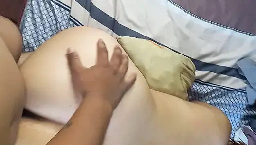 Lade es einfach nicht ins internet, mein mann kann mich sehen