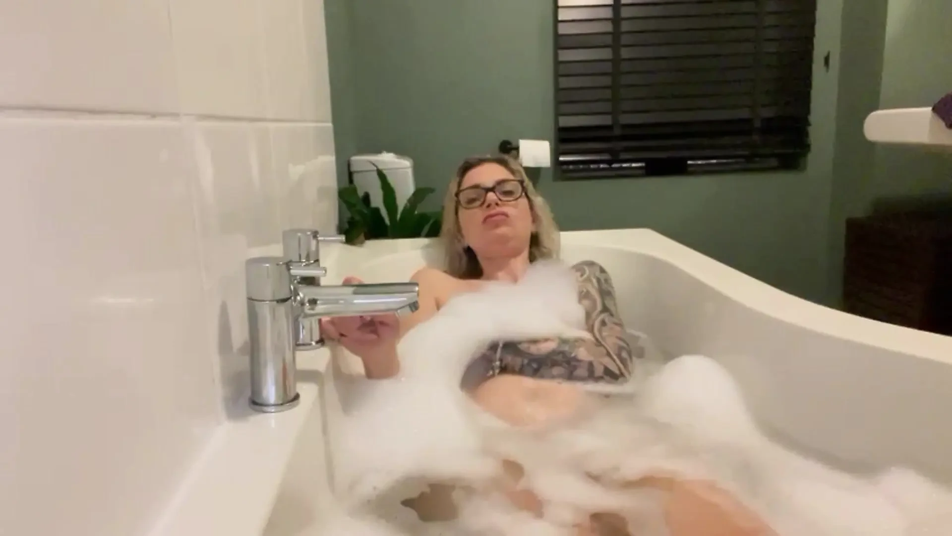 Velho vídeo de banho