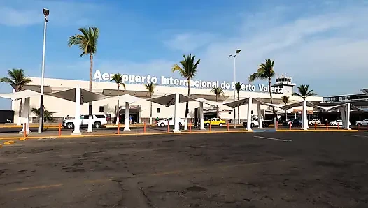 Горячая автостопщица хотела два члена