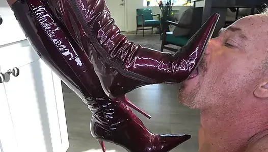 Zephy's Personal Boot Cleaner