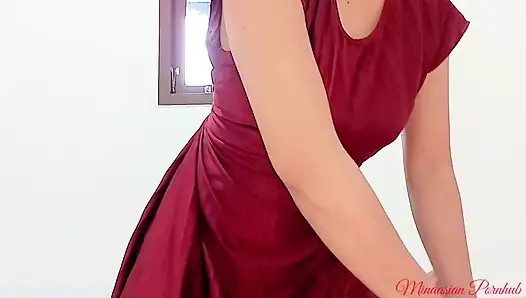 Tatmin edici vücut masajı artı içine boşalana kadar sikişiyor. Hintli dölleme hikayesi