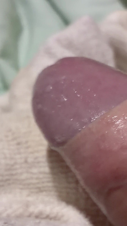 Mature uncut cumin cock