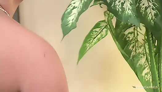 Jessica Florento in black stockings receives double penetration