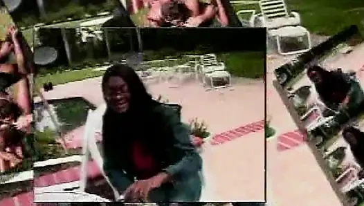 Межрасовое студенческое общество: Heiэ на улице - Abenteuer