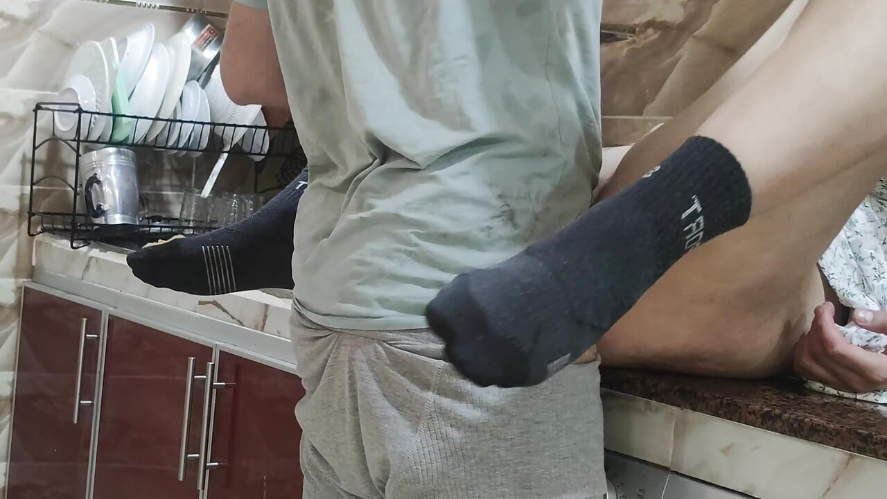 Deel 2 van Salma Arabische hete seks stiefzus