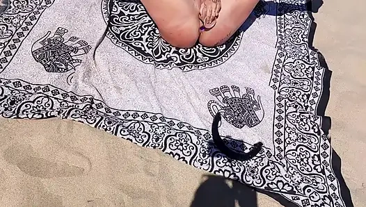 A Good Bitch Fucked on the Beach 2