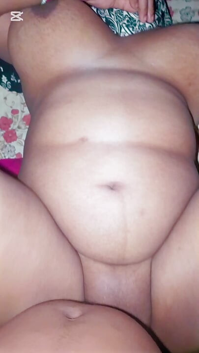 STEPSON fucked sexy STEPMOM,s beautiful big size ass.