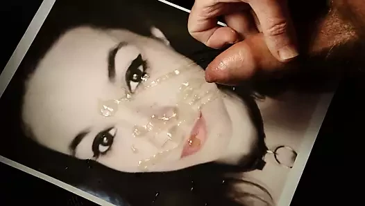 'Kedi Kadın' anısına, 13.