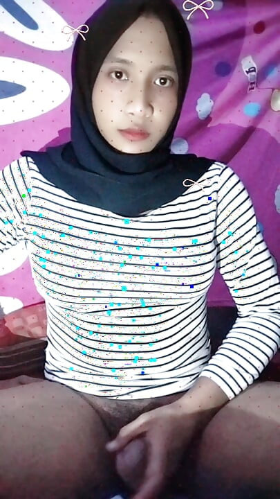 Hijab Is A Beautiful Girl Who Wants To Be Naked