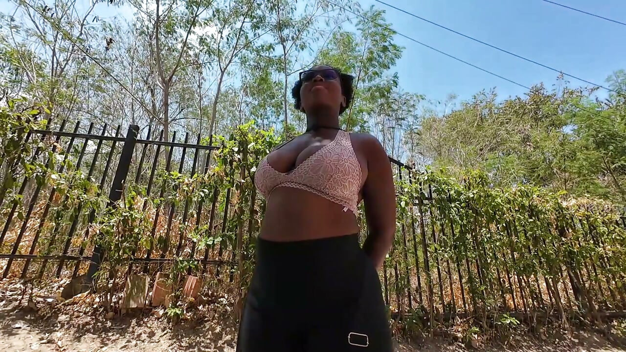 Breaking Her In Ebony Newbie Outdoor Model Casting Nice Ass Tits Pierced Slim Thick Bitch Got The Hoe Path Walking - Jhodez1