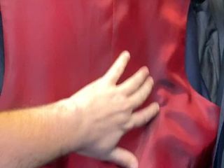 Marineblauw pak met rode voering