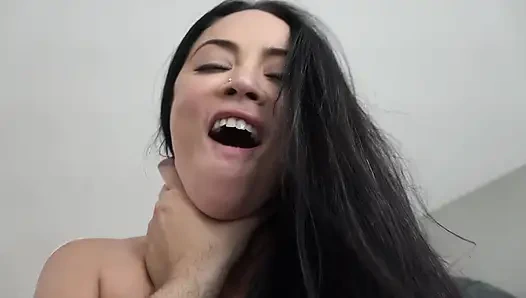 Memek sempit kristina rose dientot sama kontol besar