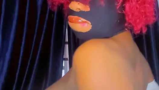 Sexy pregnant lady screaming