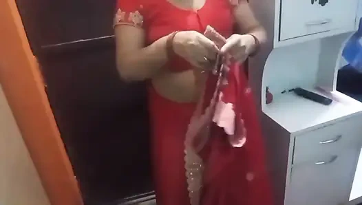 Beautiful Indian Bhabhi Having Romantic