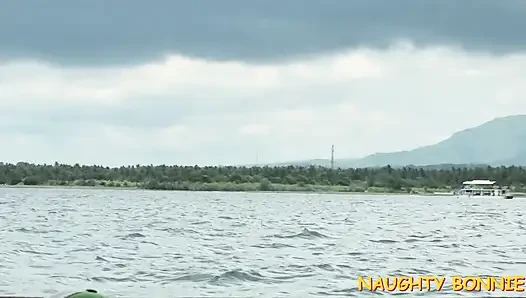 Поездка Bonnie в Таиланд и трах с незнакомцем