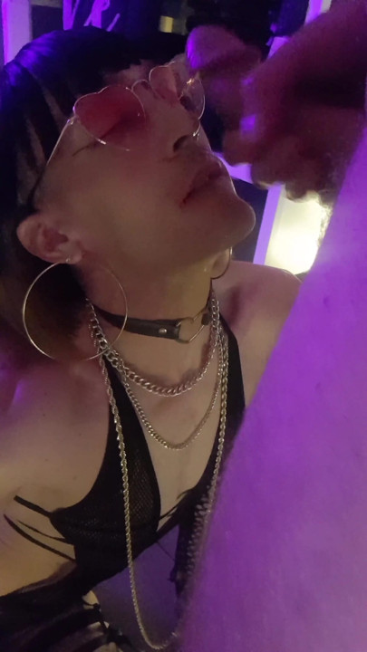 Her Mac There Fucks❌️HardCore, Leaves All Her Holes, Before Fucking Her On The Sidewalk. VaneSsaBiTCHx PariSChienneTrvprod⁷⁵ | Clip 3