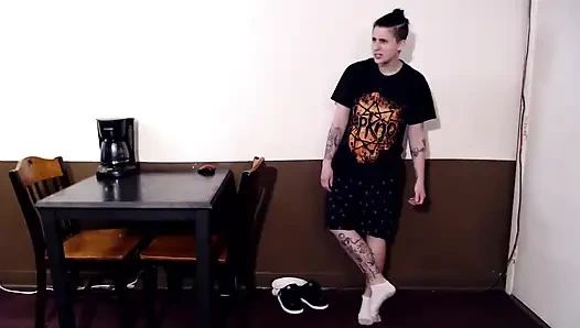 Dua wanita memiliki atlet gatal kaki