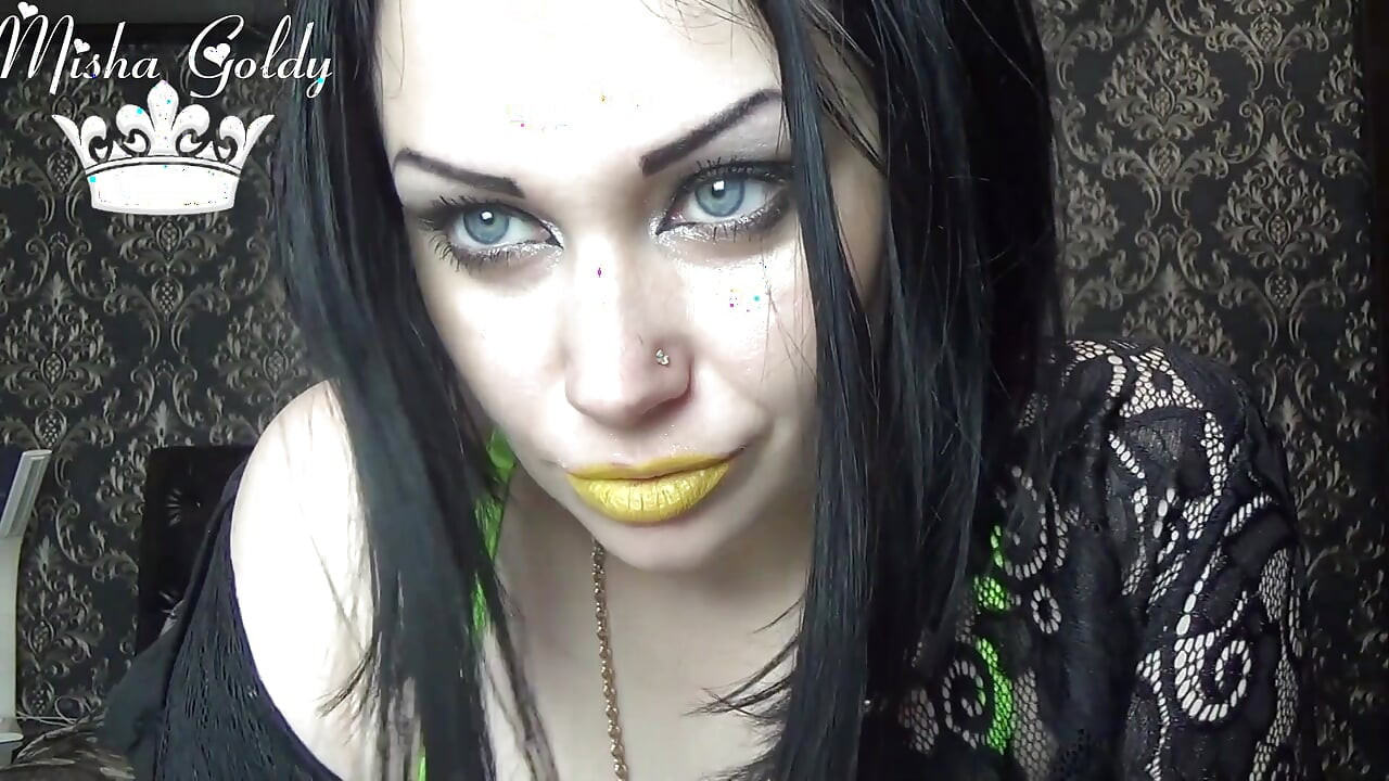 Yellow kissing