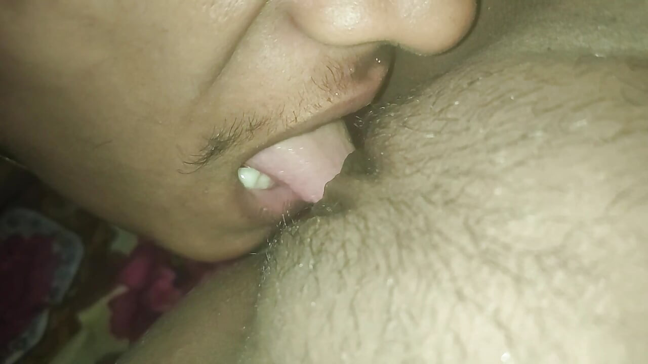 Village Wife Mms Video. Got rid of the water after chatting with the wife. I had fun with the wife at night.