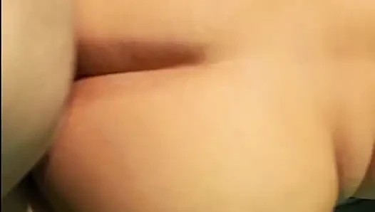 Frech, mollig, dicker arsch fickt wirklich reich