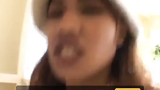 Asina si cewek imut dengan topi aduhai lagi asik nyepong dan ngentot kontol