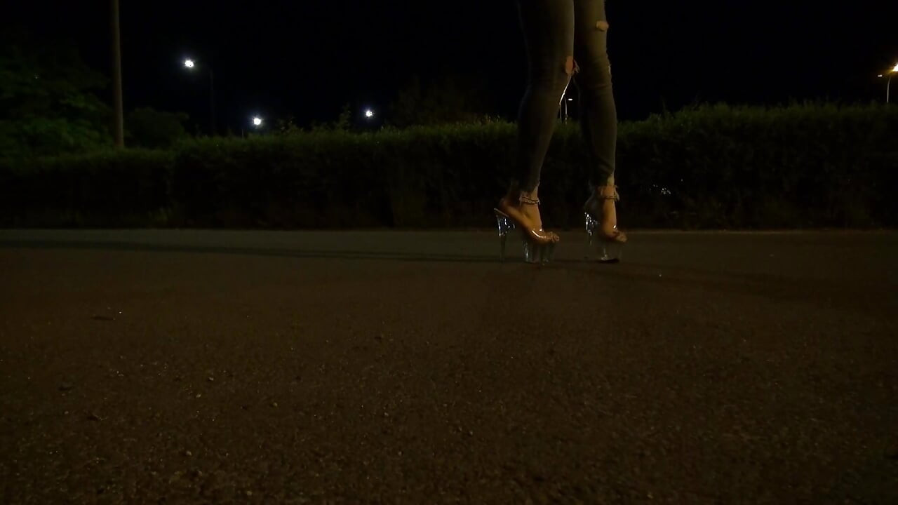 stripper high heels show