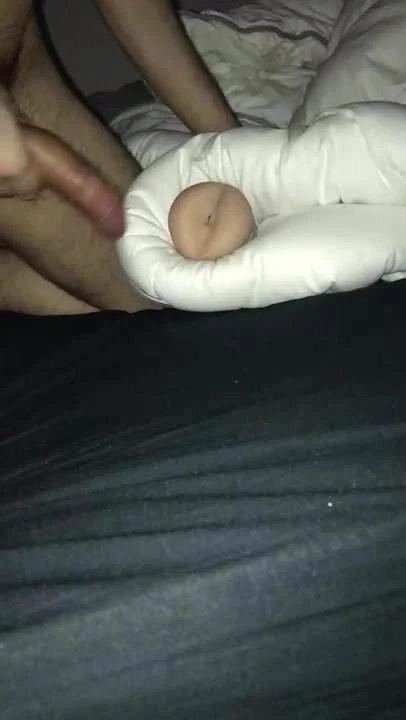 i fuck my fleshlight and i cum in 30 seconds