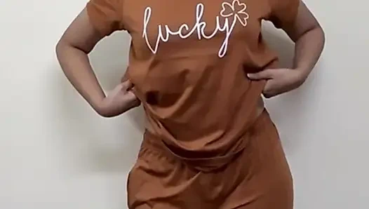 Cewek asia aduhai lagi bugil