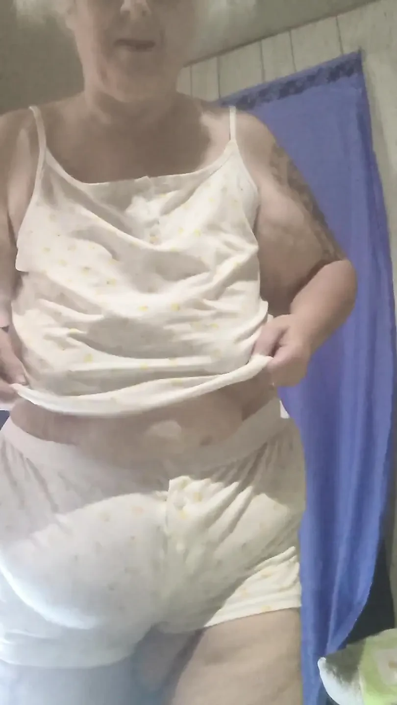 Jumping All Around Got Him Cumming in Her Mouth