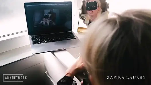 Снова трахаю мою красивую польскую уборщицу