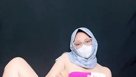 Narrow pussy young woman leaks squirt