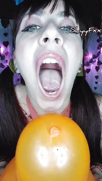 Shyyfxx Happy Carnival! เล่นลูกโป่งทั่วร่างกาย - Looner Fetish