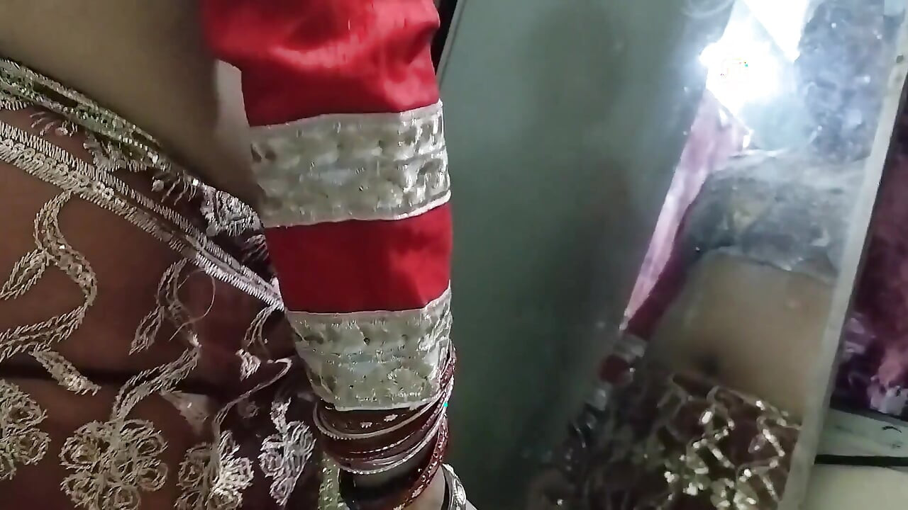 Điệu nhảy chậm chuyển động bài hát tiếng Hin-di nóng bỏng bhabhi