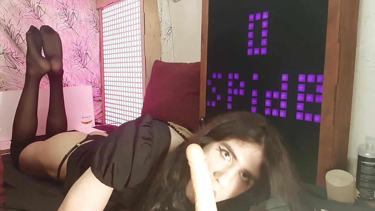 Licking your dick like its lollipop